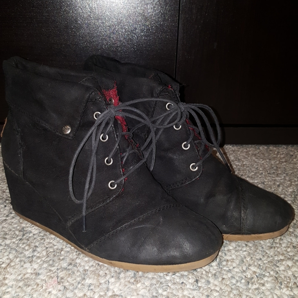 Black wedge booties